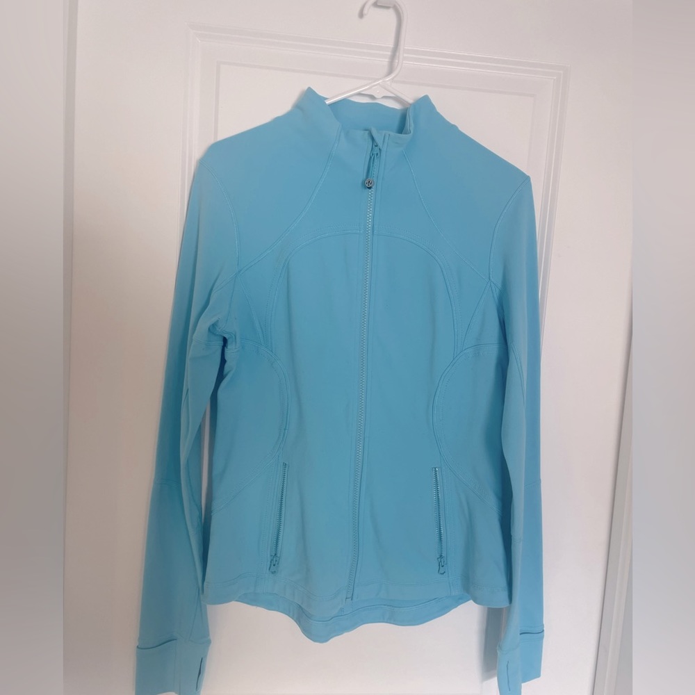 Lululemon Bright Blue Long Sleeved Zip-Up
